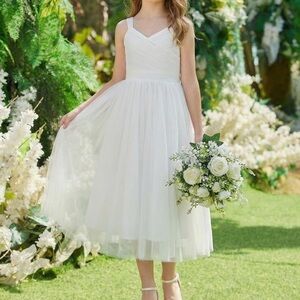 New girls party or communion dress